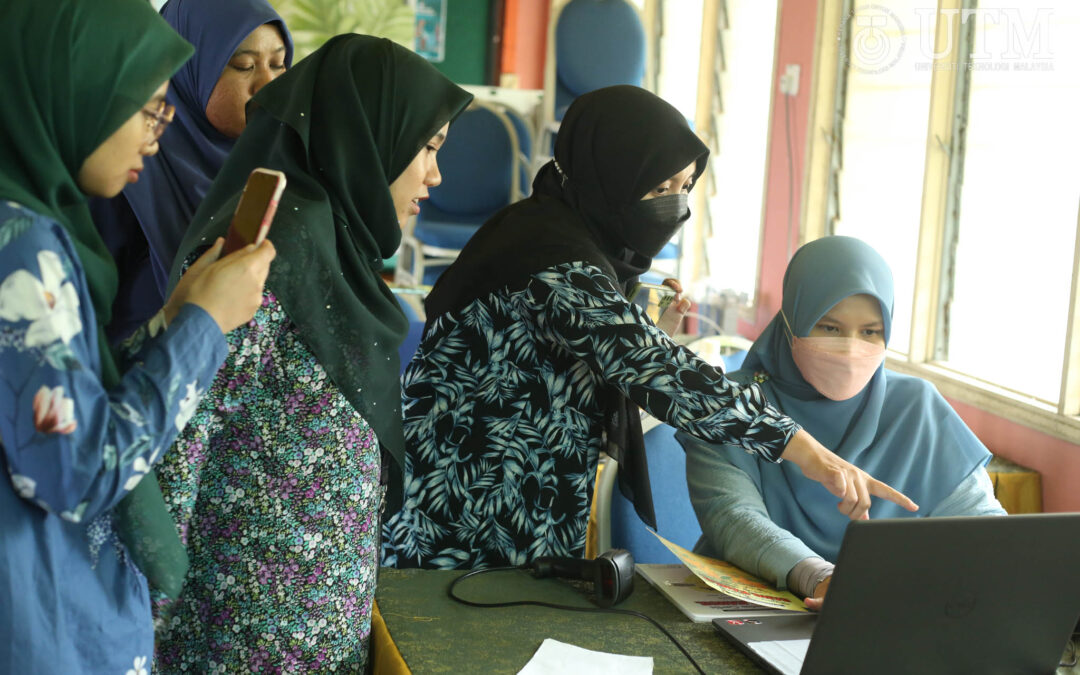 Program Khidmat Masyarakat Pembangunan Sistem KOHA Di Perpustakaan Sekolah Kebangsaan Kangkar Pulai, Johor