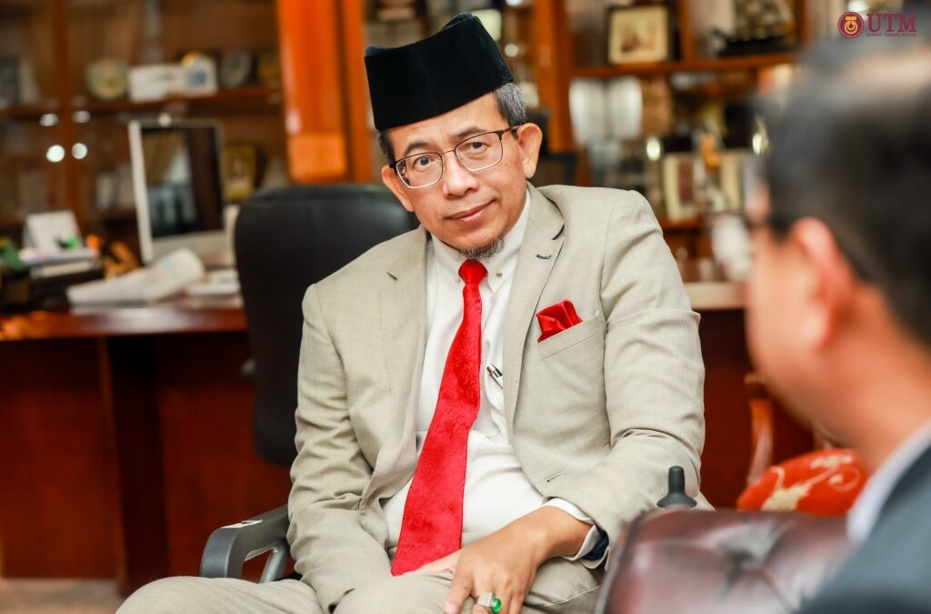 Kunjungan hormat Datuk Dr. Mazlan Ahmad Timbalan President II Pemerhati Rasuah Malaysia Dan Ahli Panel Penilai Operasi Suruhanjaya Pencegahan Rasuah Malaysia (SPRM) Pada 5 April 2023