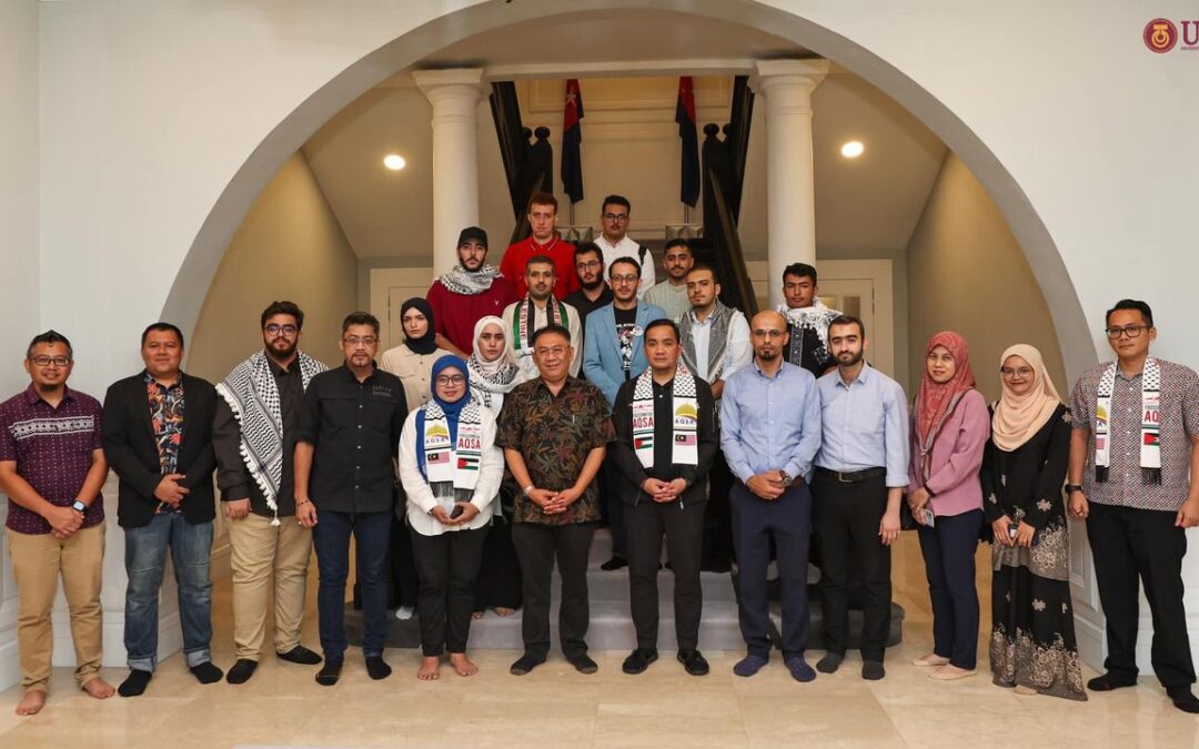 Perjumpaan Yang Amat Berhomat Menteri Besar Johor Bersama Pelajar Palestin Universiti Teknologi Malaysia (UTM)