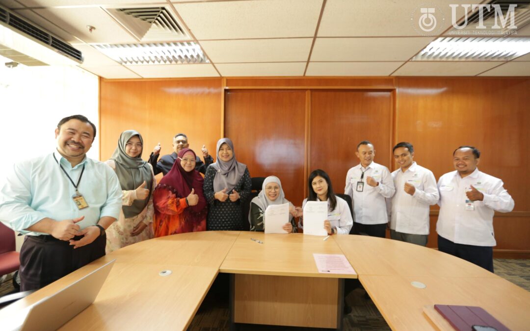 Kunjungan Ketua Pustakawan Perpustakaan Universitas Negeri Malang Indonesia