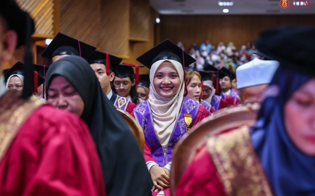 Rakaman Lensa Sidang Ketujuh Istiadat Majlis Konvokesyen ke-67 Universiti Teknologi Malaysia (UTM)